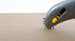 Box Resizer Knife with Scoring Wheel 2 in 1 Retractable Utility Cutter Tool